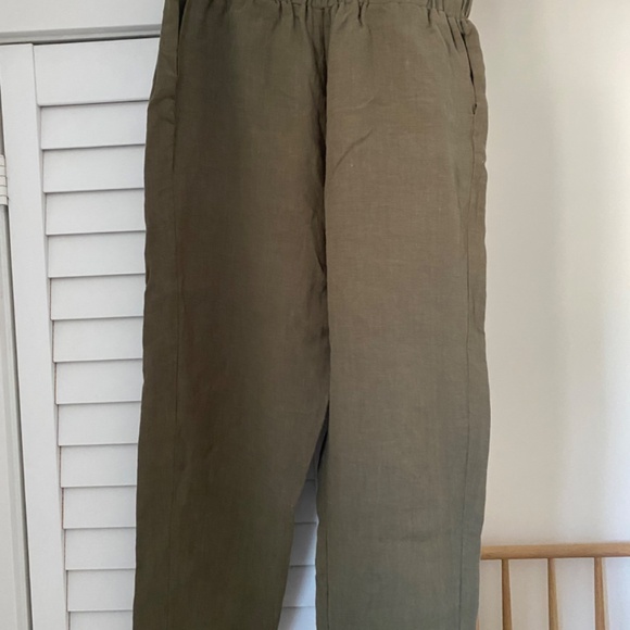 Hoi Bo Linen Daily Slack in Sage Green - L - Picture 3 of 7